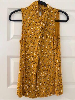 Worthington Mustard Yellow Floral Twist-Neck Top
